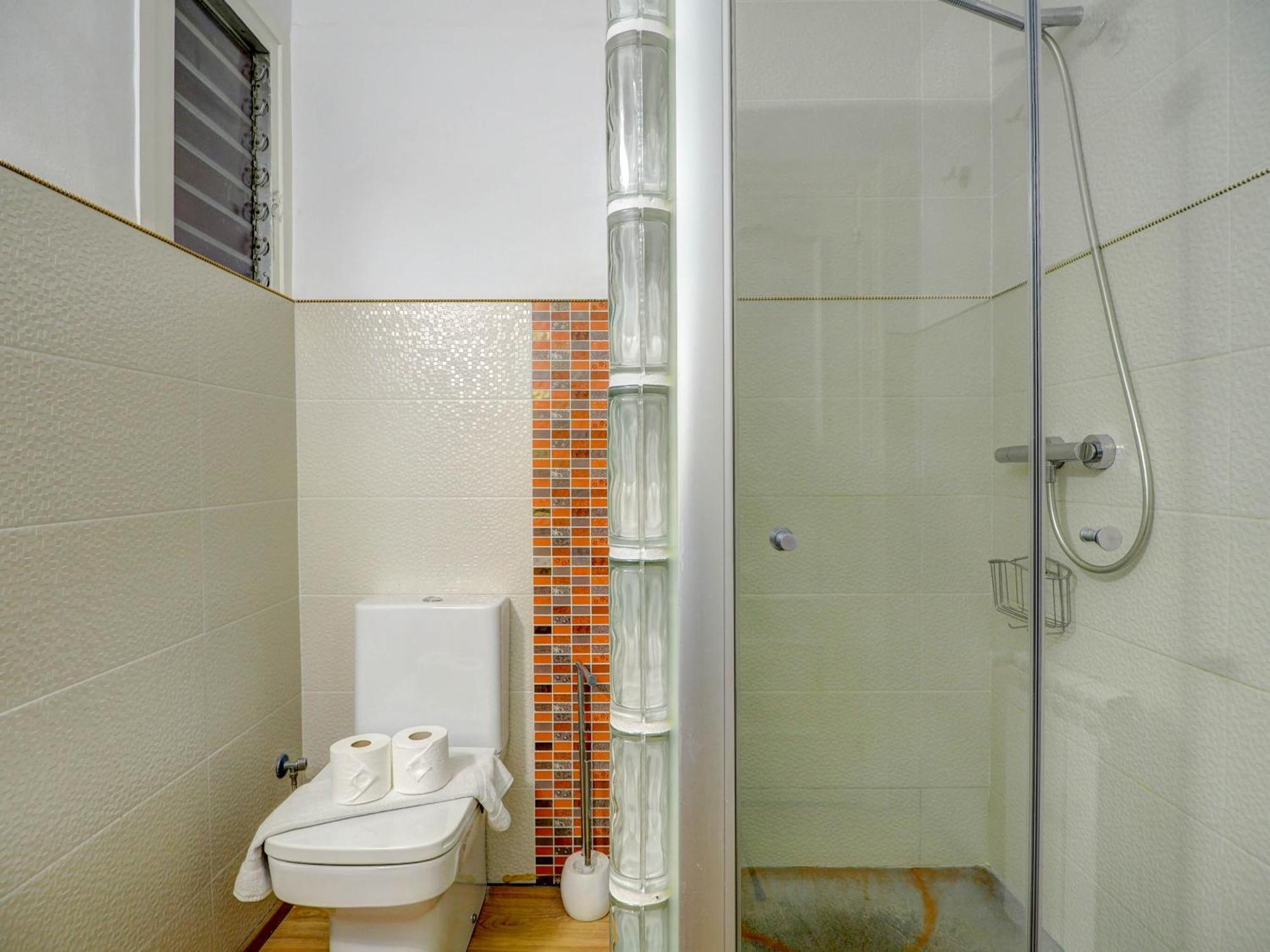 The Lilium Apartment By Hello Homes סיטגס מראה חיצוני תמונה