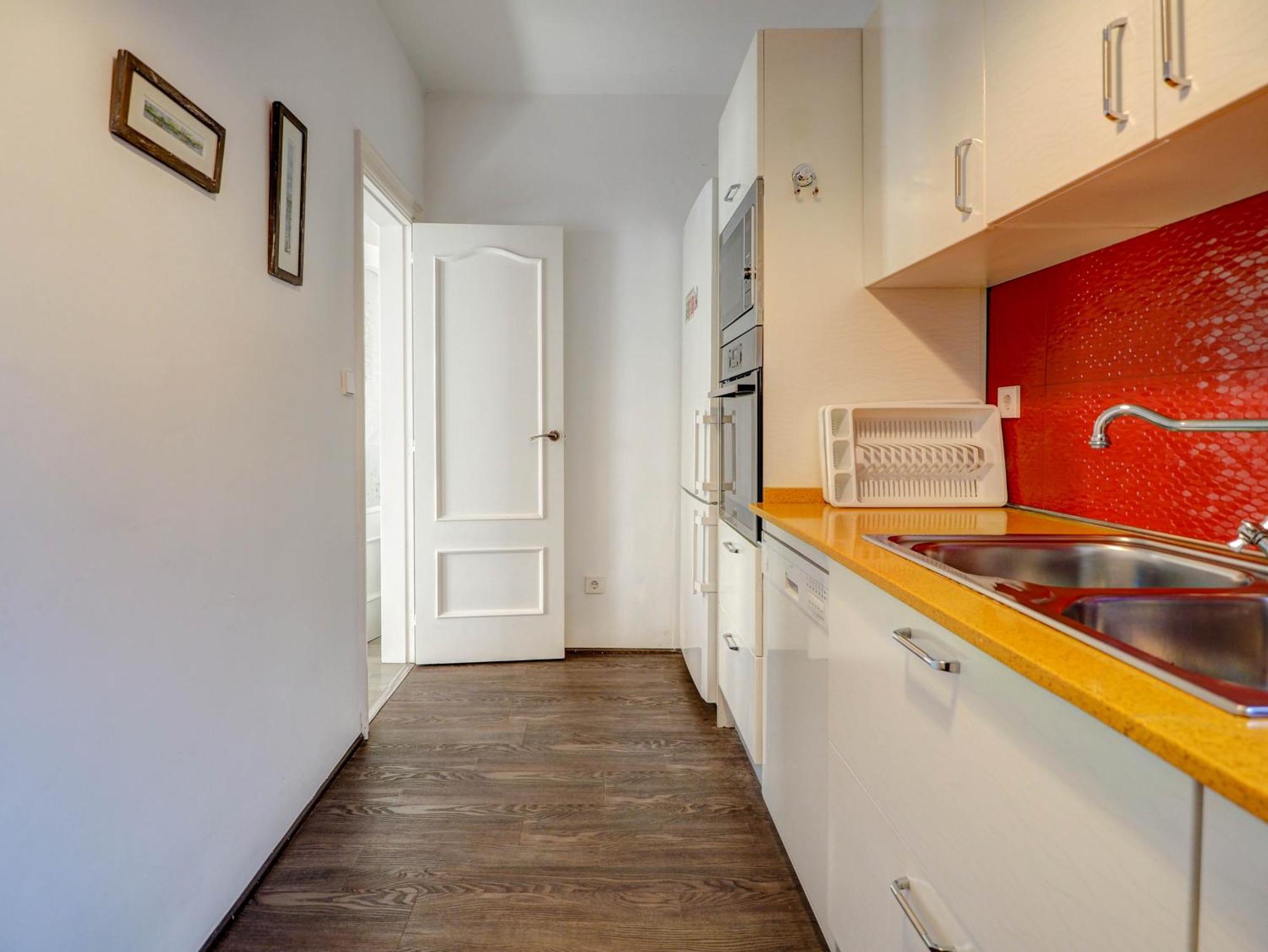 The Lilium Apartment By Hello Homes סיטגס מראה חיצוני תמונה